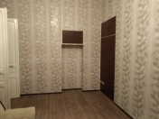 Satılır 2 otaqlı 64 m2 köhnə tikili Nizami m.