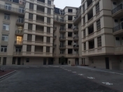 İcarəyə verilir 17 otaqlı 1100 m2 obyekt Şah İsmayıl Xətai m.