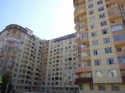 Satılır 3 otaqlı 130 m2 yeni tikili 1 mkr