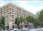 İcarəyə verilir 3 otaqlı 110 m2 köhnə tikili Sahil m.