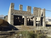 Satılır 6 otaqlı 600 m2 həyət evi Binə