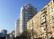 Satılır 3 otaqlı 60 m2 köhnə tikili Tibb Universiteti