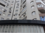 Satılır 4 otaqlı 158 m2 yeni tikili İnşaatçılar m.