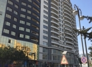 İcarəyə verilir 4 otaqlı 400 m2 yeni tikili Nizami m.