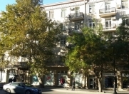 Satılır 4 otaqlı 110 m2 köhnə tikili İçəri Şəhər m.