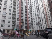 Satılır 2 otaqlı 90 m2 yeni tikili Nəriman Nərimanov m.