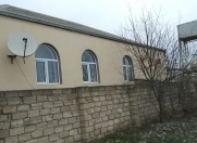 Satılır 3 otaqlı 130 m2 həyət evi Binə