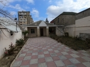 Satılır 4 otaqlı 150 m2 həyət evi Biləcəri