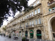 Satılır 3 otaqlı 80 m2 köhnə tikili Səbail r.