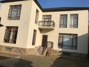 Satılır 6 otaqlı 317 m2 həyət evi Badamdar