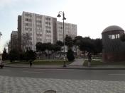 Satılır 2 otaqlı 43 m2 köhnə tikili Abu Arena