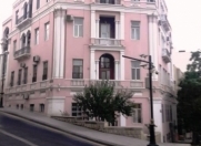 Satılır 2 otaqlı 100 m2 köhnə tikili İçəri Şəhər m.