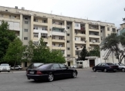 Satılır 4 otaqlı 110 m2 köhnə tikili Atatürk parkı