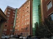 Satılır 4 otaqlı 250 m2 yeni tikili Gənclik m.