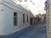 Satılır 3 otaqlı 80 m2 həyət evi Qız Qalası