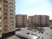 Satılır 3 otaqlı 130 m2 yeni tikili Həzi Aslanov