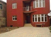 Satılır 5 otaqlı 360 m2 həyət evi Y.Ramana