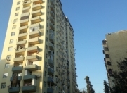 İcarəyə verilir 3 otaqlı 120 m2 yeni tikili Ayna Sultanova heykəli