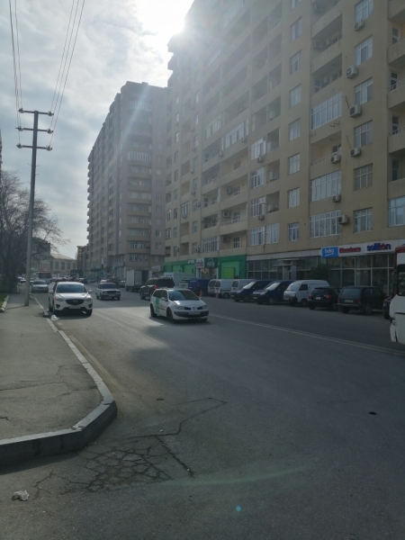 Satılır 5.5 sot torpaq Badamdar