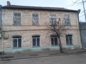 Satılır 8 otaqlı 500 m2 həyət evi Gəncə