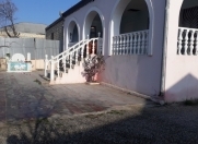İcarəyə verilir 3 otaqlı 100 m2 həyət evi Xırdalan