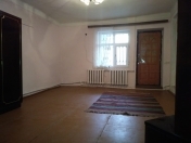 İcarəyə verilir 3 otaqlı 95 m2 həyət evi Rəsulzadə