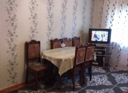 Satılır 2 otaqlı 60 m2 köhnə tikili Babək Plaza