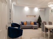 Satılır 4 otaqlı 126 m2 köhnə tikili Səbail r.
