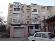 Satılır 2 otaqlı 42 m2 köhnə tikili 8 km