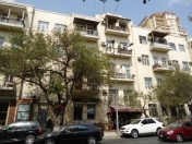 İcarəyə verilir 5 otaqlı 220 m2 ofis 28 Mall