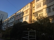 Satılır 3 otaqlı 75 m2 köhnə tikili Space TV