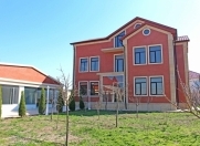 Satılır 8 otaqlı 526 m2 villa Şağan