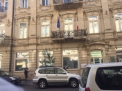 Satılır 3 otaqlı 55 m2 köhnə tikili Səbail r.