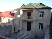 Satılır 4 otaqlı 220 m2 həyət evi Bakıxanov