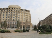 Satılır 3 otaqlı 104 m2 yeni tikili Ağ şəhər