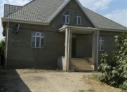 Satılır 5 otaqlı 166 m2 həyət evi Saray