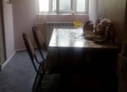 İcarəyə verilir 2 otaqlı 55 m2 köhnə tikili Yasamal parkı