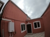 Satılır 5 otaqlı 160 m2 həyət evi Binəqədi