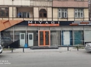 Satılır 5 otaqlı 180 m2 obyekt Ayna Sultanova heykəli