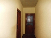 Satılır 8 otaqlı 220 m2 köhnə tikili 8 mkr