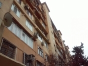 Satılır 2 otaqlı 50 m2 köhnə tikili İctimai telekanalı