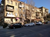 Satılır 3 otaqlı 120 m2 obyekt Bakı Dövlət Universiteti