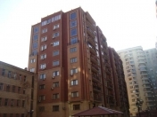 İcarəyə verilir 4 otaqlı 200 m2 yeni tikili Gənclik m.