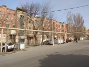 Satılır 3 otaqlı 60 m2 köhnə tikili Əmircan