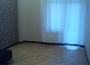 Satılır 4 otaqlı 160 m2 yeni tikili İnşaatçılar m.