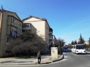 Satılır 2 otaqlı 62 m2 köhnə tikili 8 km