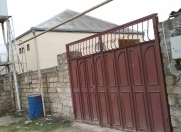 Satılır 3 otaqlı 130 m2 həyət evi Binə