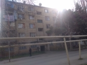 Satılır 2 otaqlı 42 m2 köhnə tikili 8 km