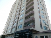 Satılır 2 otaqlı 110 m2 yeni tikili Gənclik m.