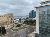 İcarəyə verilir 3 otaqlı 130 m2 yeni tikili 28 May m.